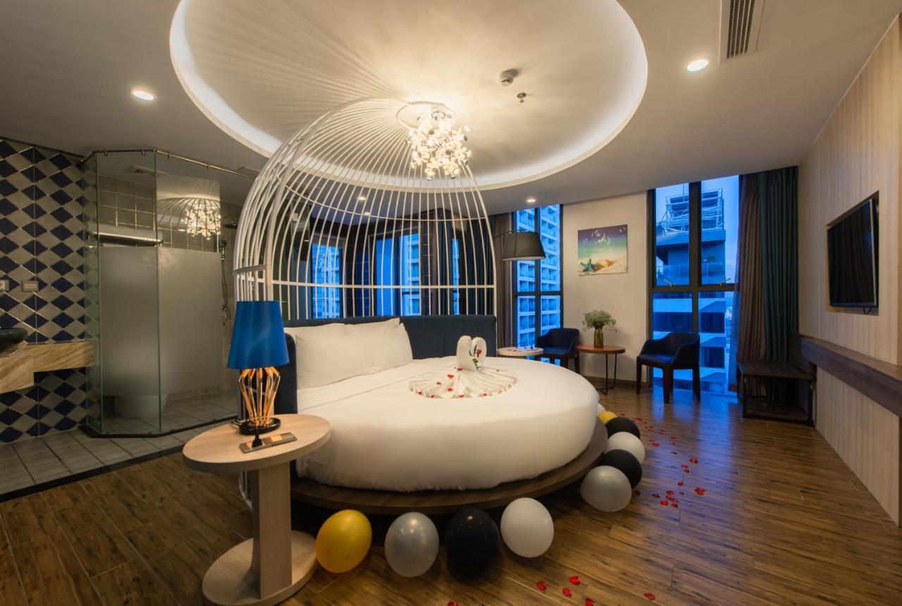 Khách sạn Aaron 3*
